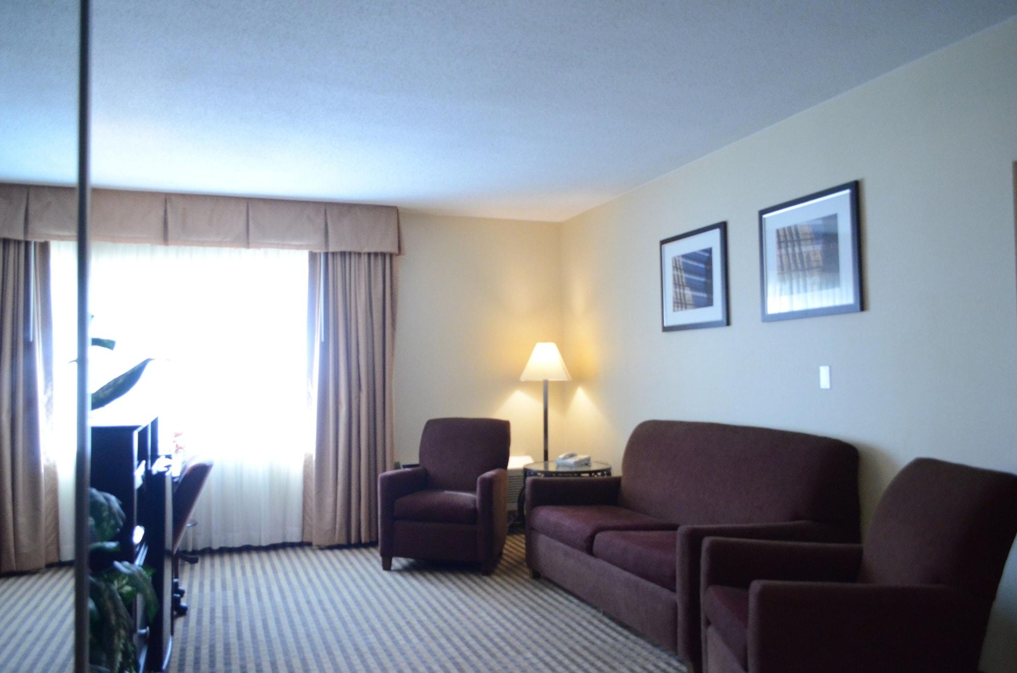 Rodeway Inn & Suites East Windsor Exterior foto